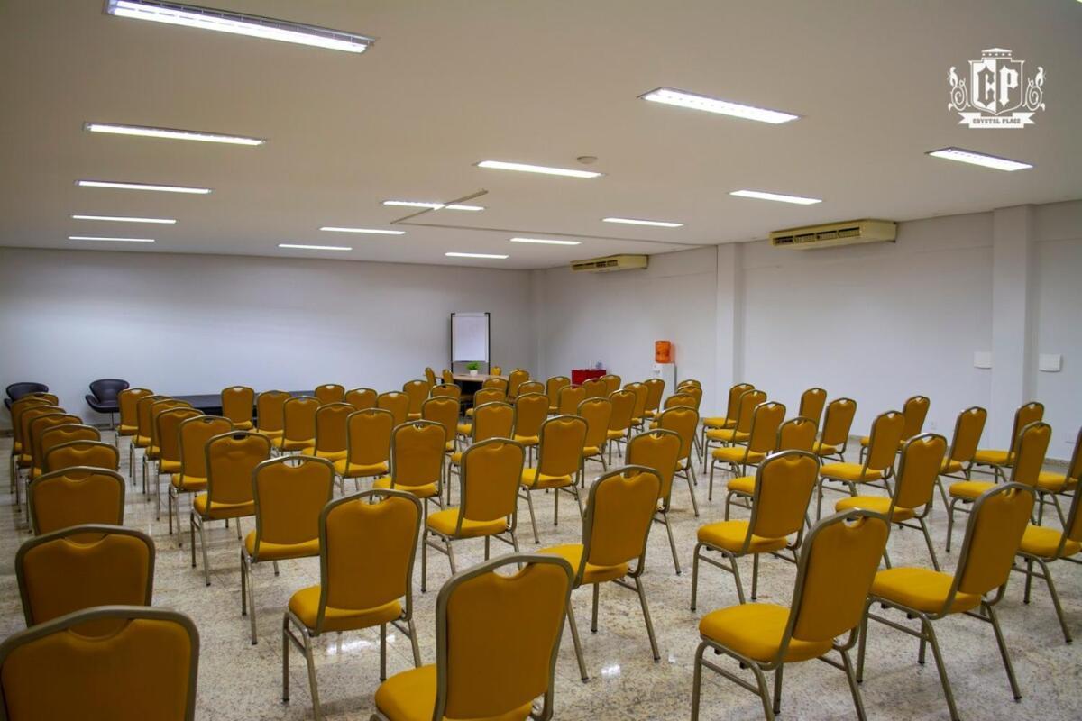 Elegancia & Conforto Flat Mobiliado Goiânia Extérieur photo